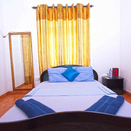 The Blue Beach Guesthouse Negombo Luaran gambar