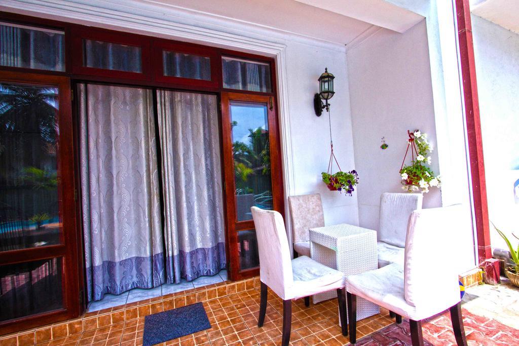 The Blue Beach Guesthouse Negombo Luaran gambar
